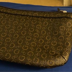 Guess brown wristlet